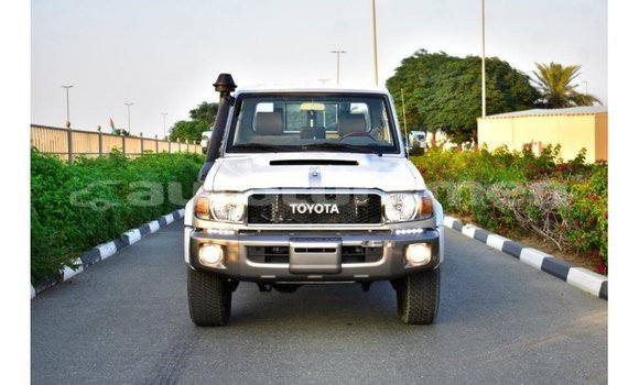 Buy Import Toyota Land Cruiser Other Car in Import - Dubai in Ahal Buy Import Toyota Land Cruiser Other Car in Import - Dubai in Ahal