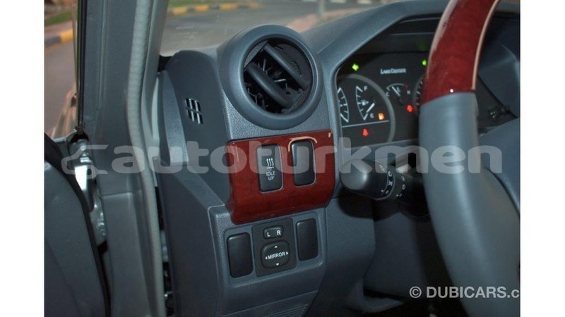 Big with watermark toyota land cruiser ahal import dubai 1723