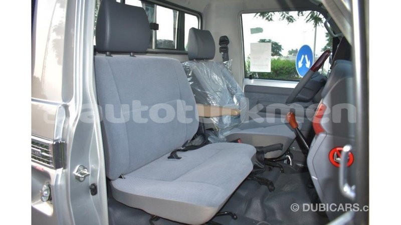 Big with watermark toyota land cruiser ahal import dubai 1723