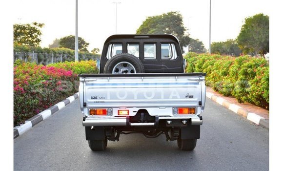 Buy Import Toyota Land Cruiser Other Car in Import - Dubai in Ahal Buy Import Toyota Land Cruiser Other Car in Import - Dubai in Ahal