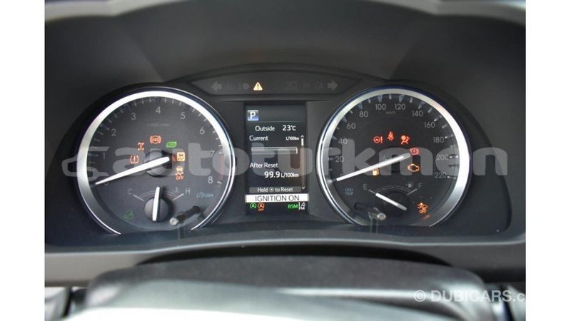Big with watermark toyota highlander ahal import dubai 1724