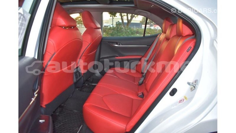 Big with watermark toyota camry ahal import dubai 1725