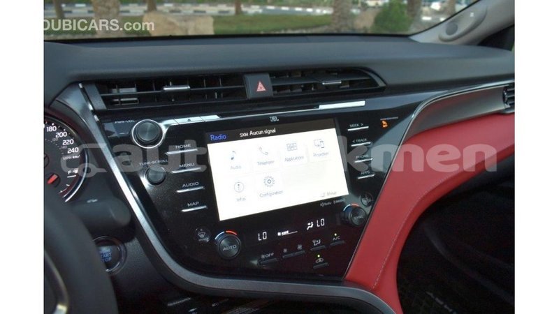 Big with watermark toyota camry ahal import dubai 1725