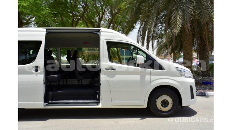 Big with watermark toyota hiace ahal import dubai 1727