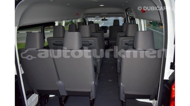 Big with watermark toyota hiace ahal import dubai 1727