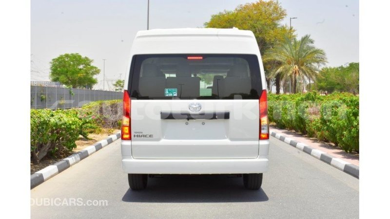 Big with watermark toyota hiace ahal import dubai 1727