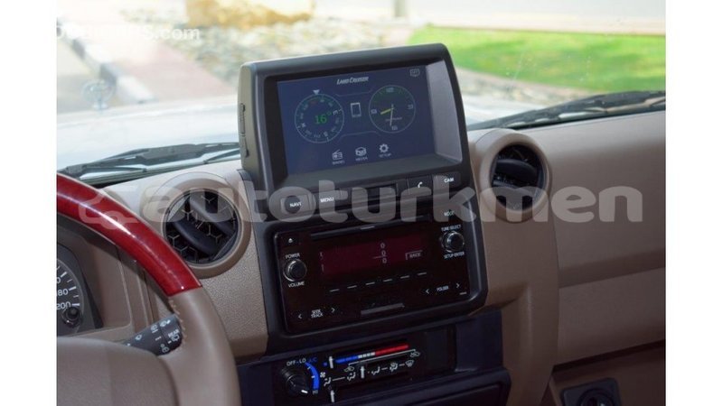 Big with watermark toyota land cruiser ahal import dubai 1728