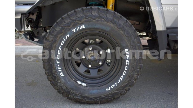 Big with watermark toyota land cruiser ahal import dubai 1728