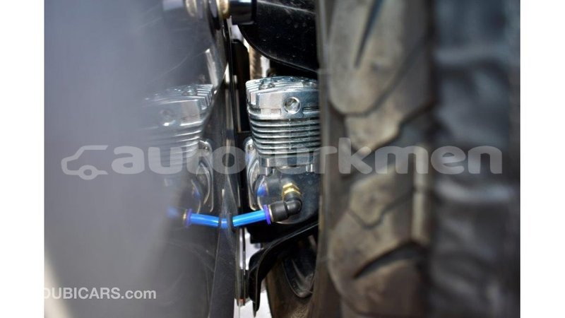 Big with watermark toyota land cruiser ahal import dubai 1728