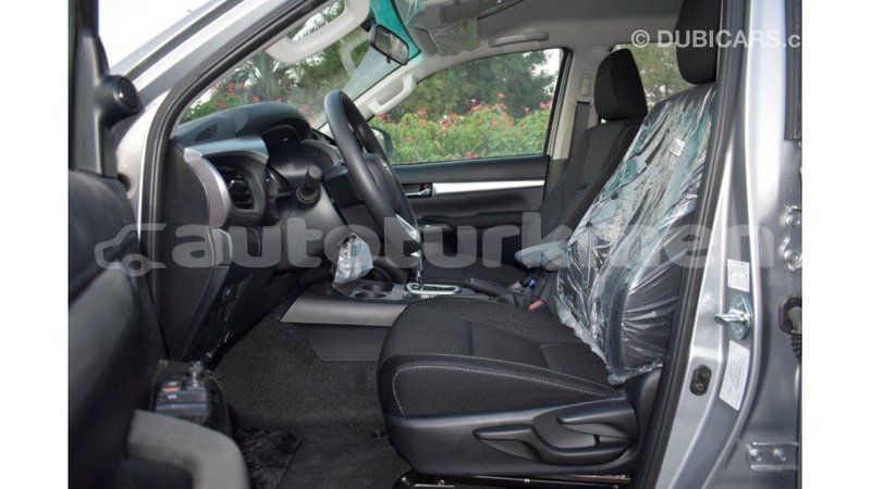 Big with watermark toyota hilux ahal import dubai 1729