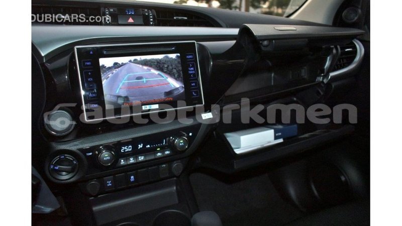 Big with watermark toyota hilux ahal import dubai 1729