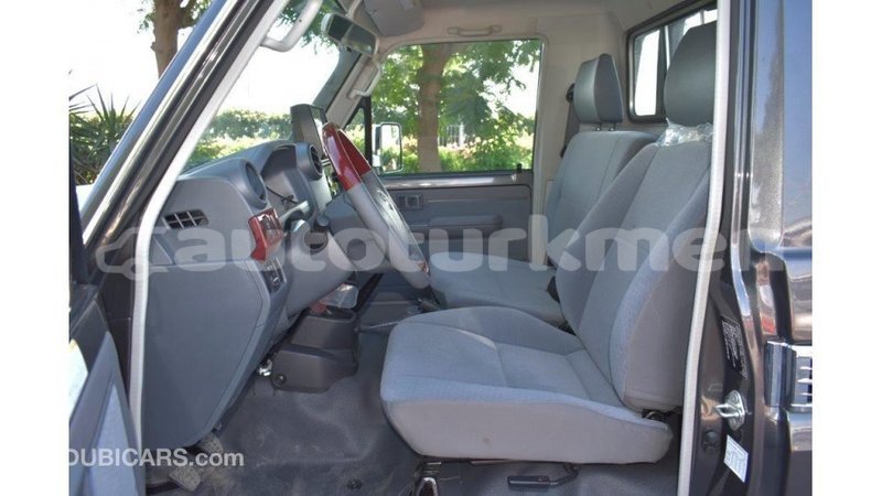 Big with watermark toyota land cruiser ahal import dubai 1737