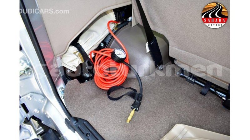 Big with watermark toyota land cruiser ahal import dubai 1738