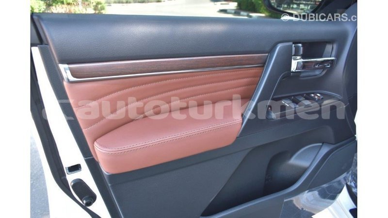 Big with watermark toyota land cruiser ahal import dubai 1739