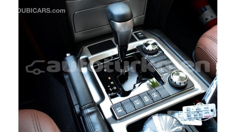 Big with watermark toyota land cruiser ahal import dubai 1739