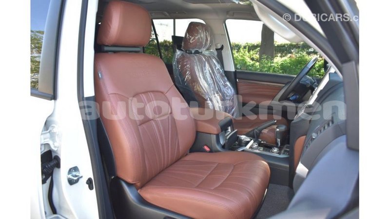 Big with watermark toyota land cruiser ahal import dubai 1739