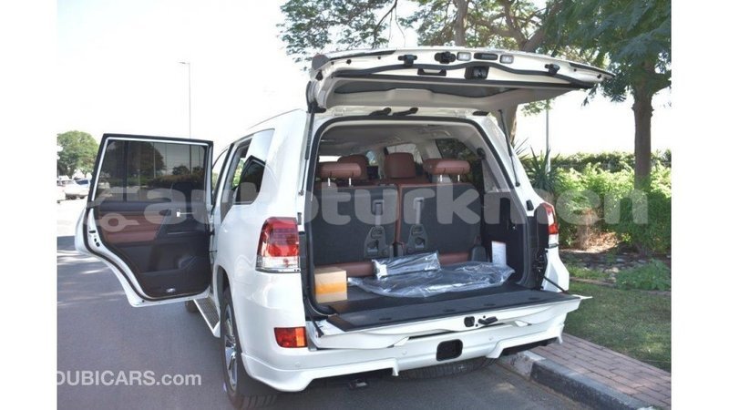 Big with watermark toyota land cruiser ahal import dubai 1739