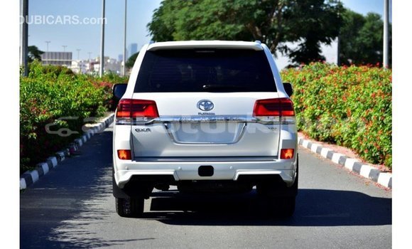Buy Import Toyota Land Cruiser White Car in Import - Dubai in Ahal Buy Import Toyota Land Cruiser White Car in Import - Dubai in Ahal