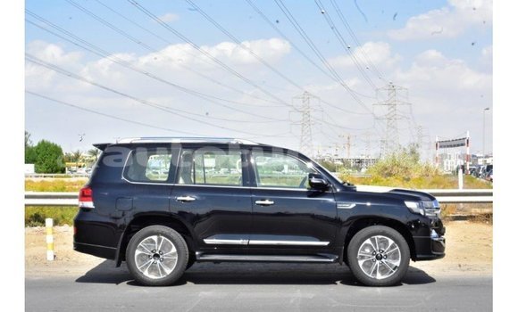 Buy Import Toyota Land Cruiser Black Car in Import - Dubai in Ahal Buy Import Toyota Land Cruiser Black Car in Import - Dubai in Ahal