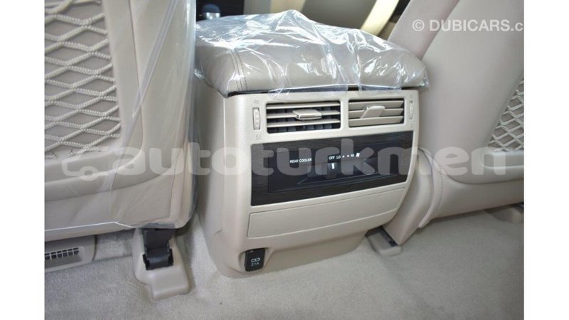 Big with watermark toyota land cruiser ahal import dubai 1740