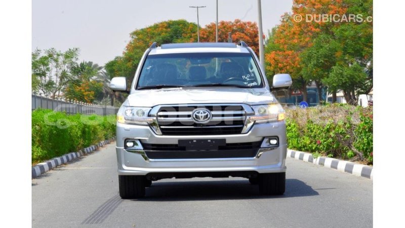 Big with watermark toyota land cruiser ahal import dubai 1742