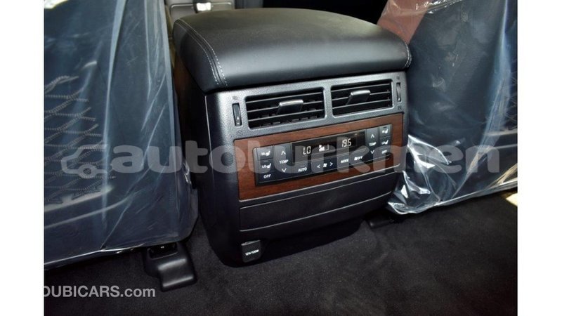 Big with watermark toyota land cruiser ahal import dubai 1742