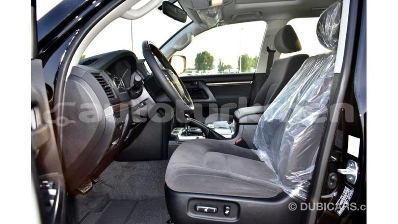 Big with watermark toyota land cruiser ahal import dubai 1743