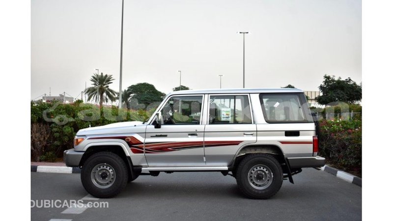 Big with watermark toyota land cruiser ahal import dubai 1744