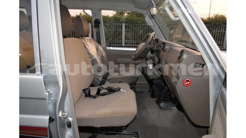 Big with watermark toyota land cruiser ahal import dubai 1744