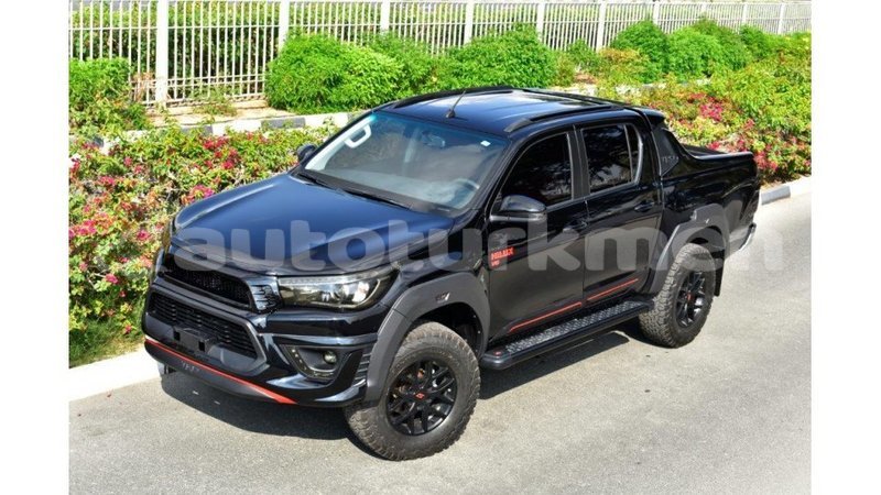Big with watermark toyota hilux ahal import dubai 1745