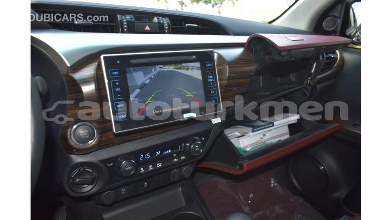 Big with watermark toyota hilux ahal import dubai 1745