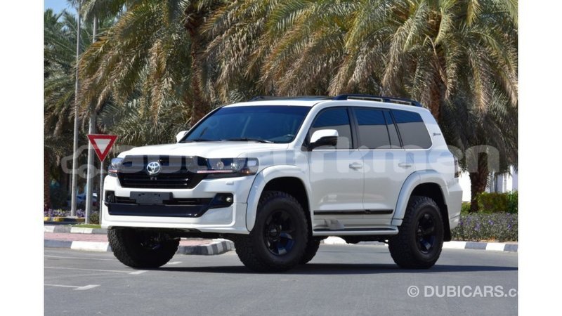 Big with watermark toyota land cruiser ahal import dubai 1747