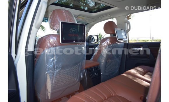 Buy Import Toyota Land Cruiser White Car in Import - Dubai in Ahal Buy Import Toyota Land Cruiser White Car in Import - Dubai in Ahal