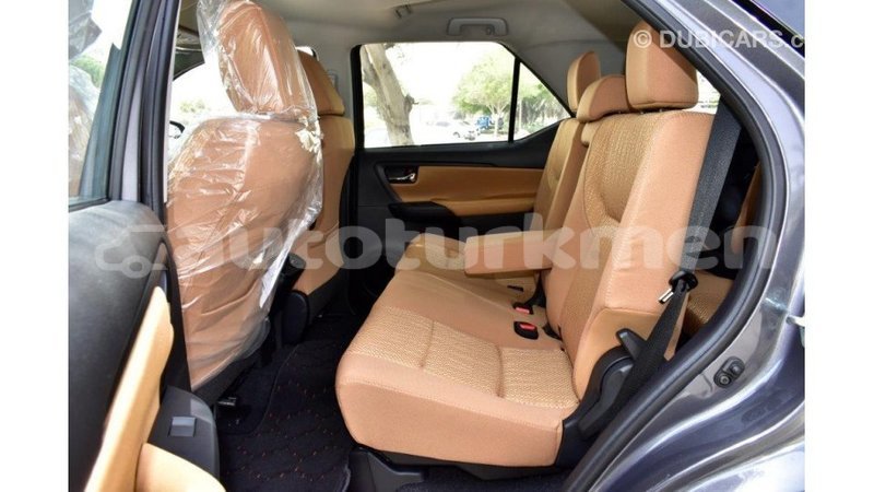 Big with watermark toyota fortuner ahal import dubai 1751