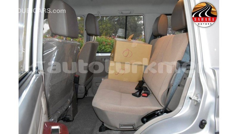 Big with watermark toyota land cruiser ahal import dubai 1754