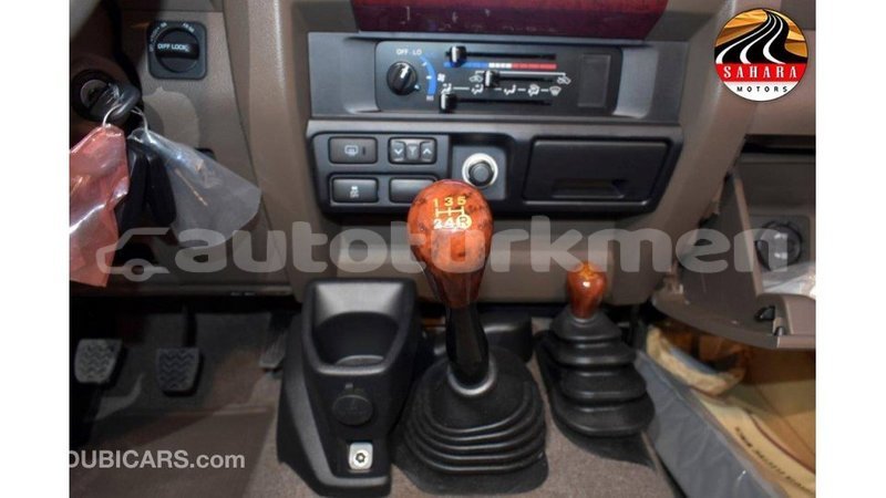 Big with watermark toyota land cruiser ahal import dubai 1754