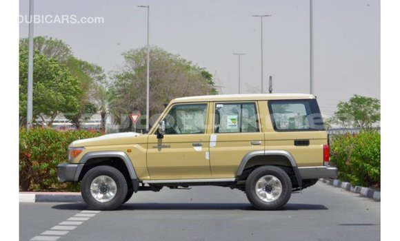 Buy Import Toyota Land Cruiser Beige Car in Import - Dubai in Ahal Buy Import Toyota Land Cruiser Beige Car in Import - Dubai in Ahal