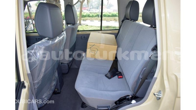 Big with watermark toyota land cruiser ahal import dubai 1761