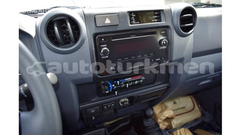 Big with watermark toyota land cruiser ahal import dubai 1761