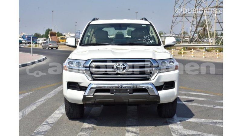 Big with watermark toyota land cruiser ahal import dubai 1762