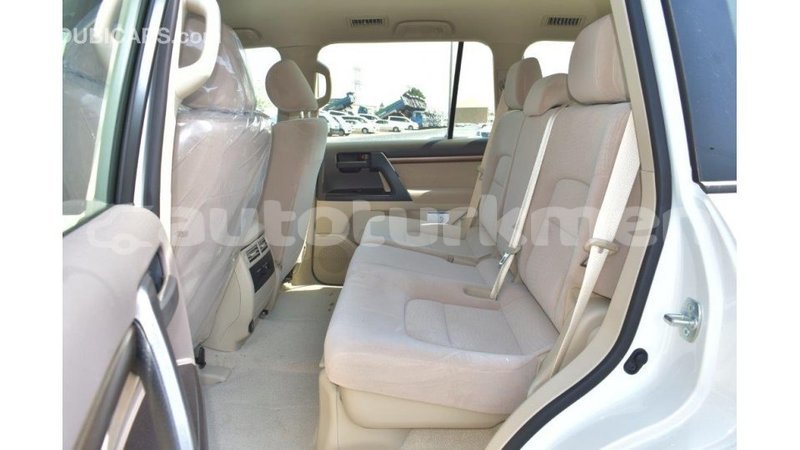 Big with watermark toyota land cruiser ahal import dubai 1762
