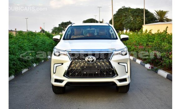 Buy Import Toyota Fortuner White Car in Import - Dubai in Ahal Buy Import Toyota Fortuner White Car in Import - Dubai in Ahal