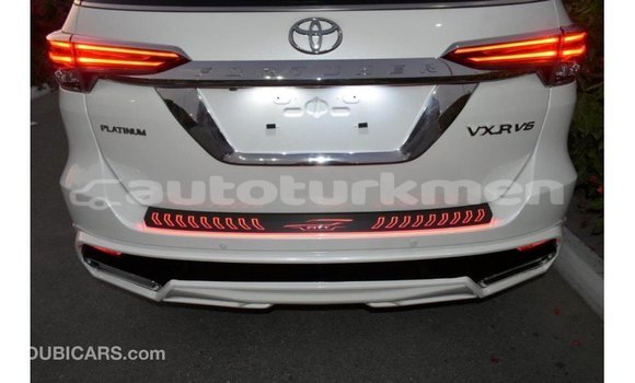 Buy Import Toyota Fortuner White Car in Import - Dubai in Ahal Buy Import Toyota Fortuner White Car in Import - Dubai in Ahal