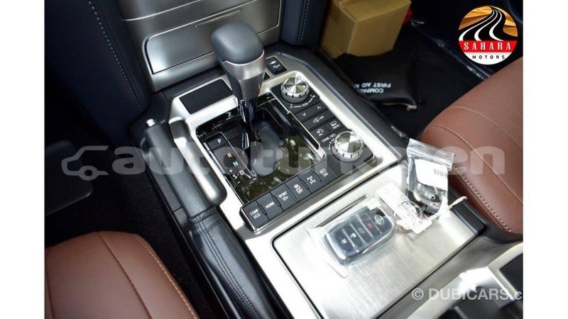 Big with watermark toyota land cruiser ahal import dubai 1764