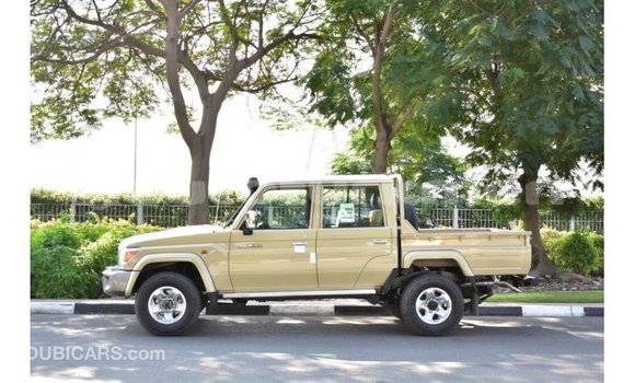 Buy Import Toyota Land Cruiser Beige Car in Import - Dubai in Ahal Buy Import Toyota Land Cruiser Beige Car in Import - Dubai in Ahal