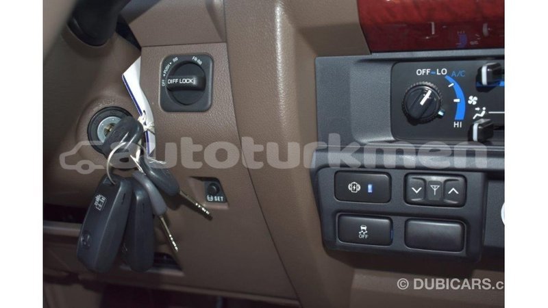 Big with watermark toyota land cruiser ahal import dubai 1767