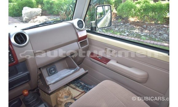 Buy Import Toyota Land Cruiser Beige Car in Import - Dubai in Ahal Buy Import Toyota Land Cruiser Beige Car in Import - Dubai in Ahal