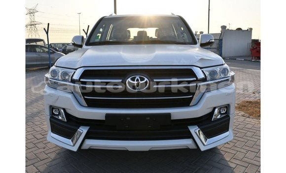 Buy Import Toyota Land Cruiser White Car in Import - Dubai in Ahal Buy Import Toyota Land Cruiser White Car in Import - Dubai in Ahal
