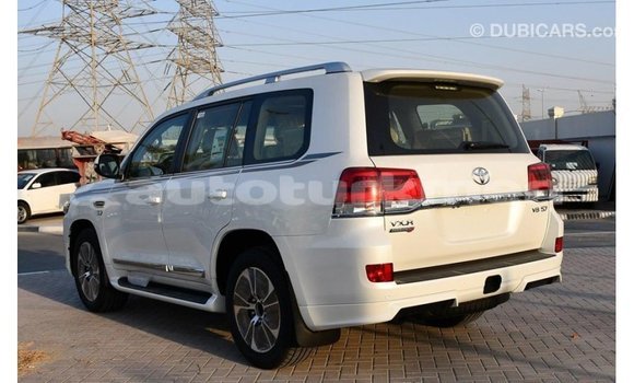 Buy Import Toyota Land Cruiser White Car in Import - Dubai in Ahal Buy Import Toyota Land Cruiser White Car in Import - Dubai in Ahal