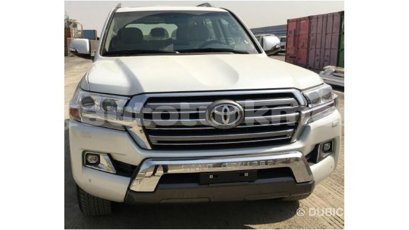 Big with watermark toyota land cruiser ahal import dubai 1785